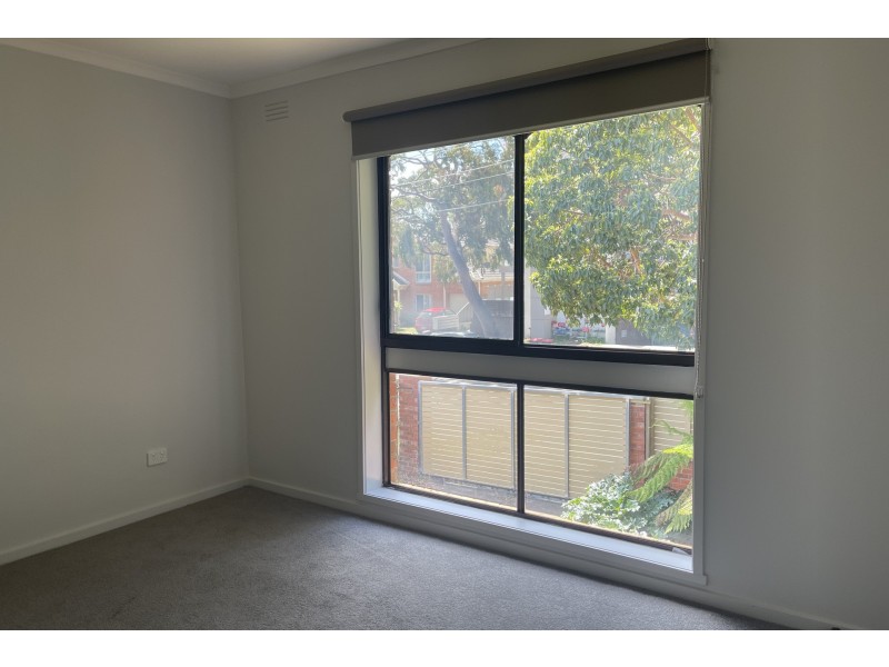 4/15 Close Avenue, Dandenong VIC 3175