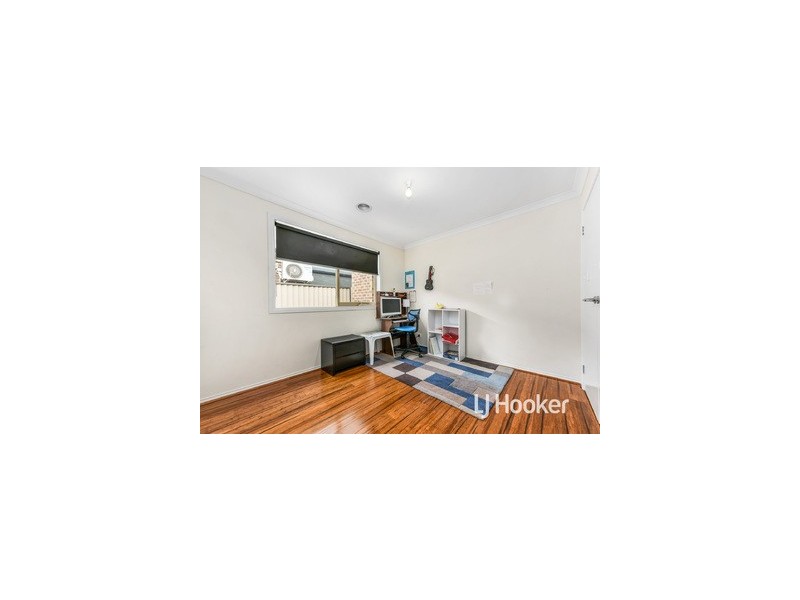 56 Andretti Avenue, Lynbrook VIC 3975
