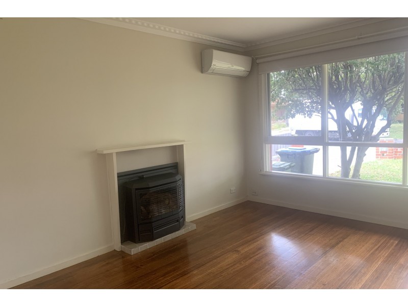 2/46 Edinborough Street, Hallam VIC 3803