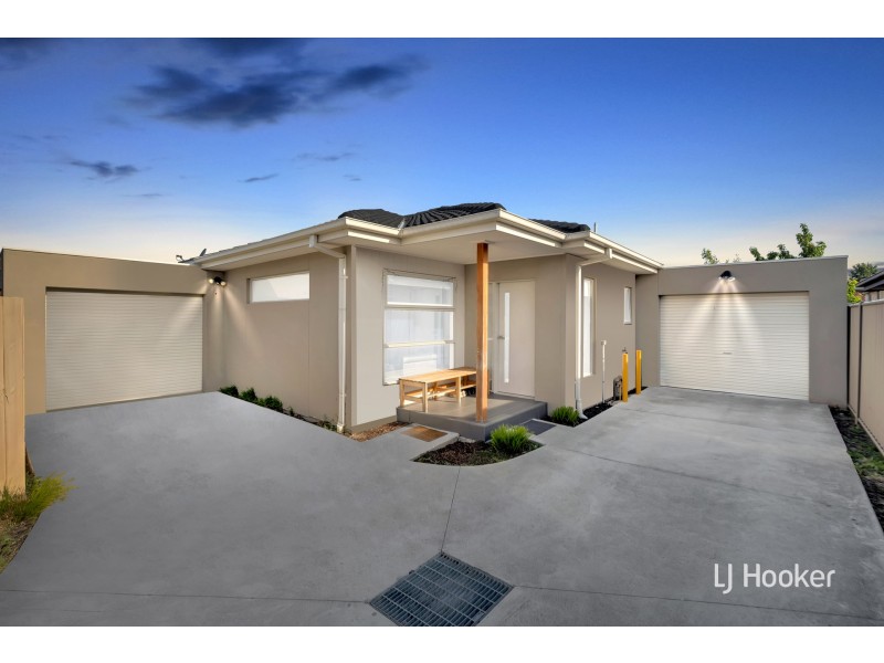 2/50 Ivan Crescent, Hampton Park VIC 3976