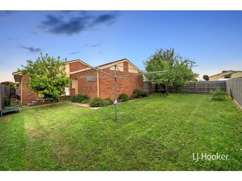 3 Justin Circuit, Hampton Park VIC 3976