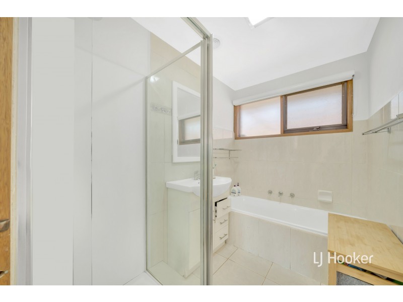 41 Fleetwood Drive, Narre Warren VIC 3805