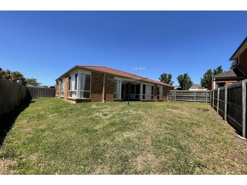 23 Burlington Chase, Hampton Park VIC 3976