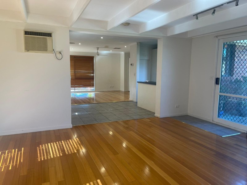 6 Wynette Close, Hampton Park VIC 3976