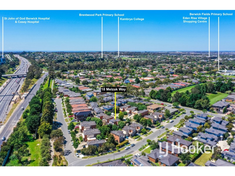 18 Melzak Way, Berwick VIC 3806
