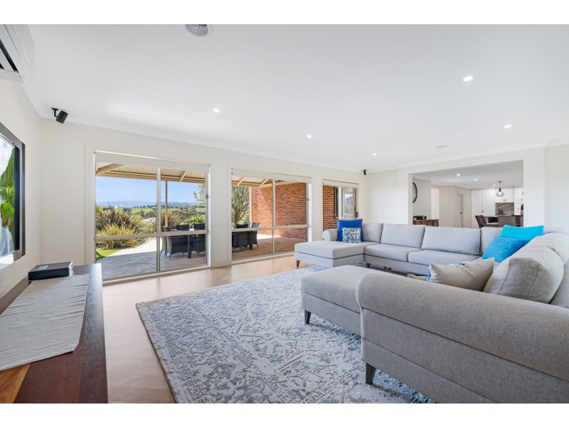 11-12 Bailey Views Court, Narre Warren North VIC 3804
