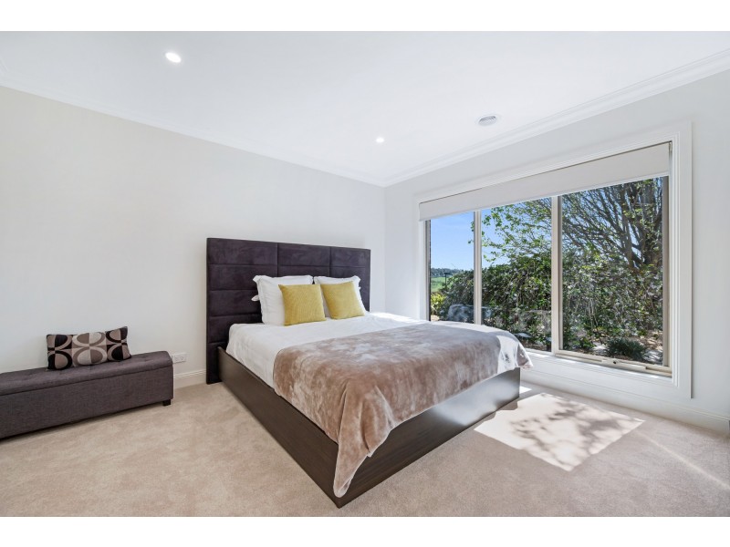 11-12 Bailey Views Court, Narre Warren North VIC 3804