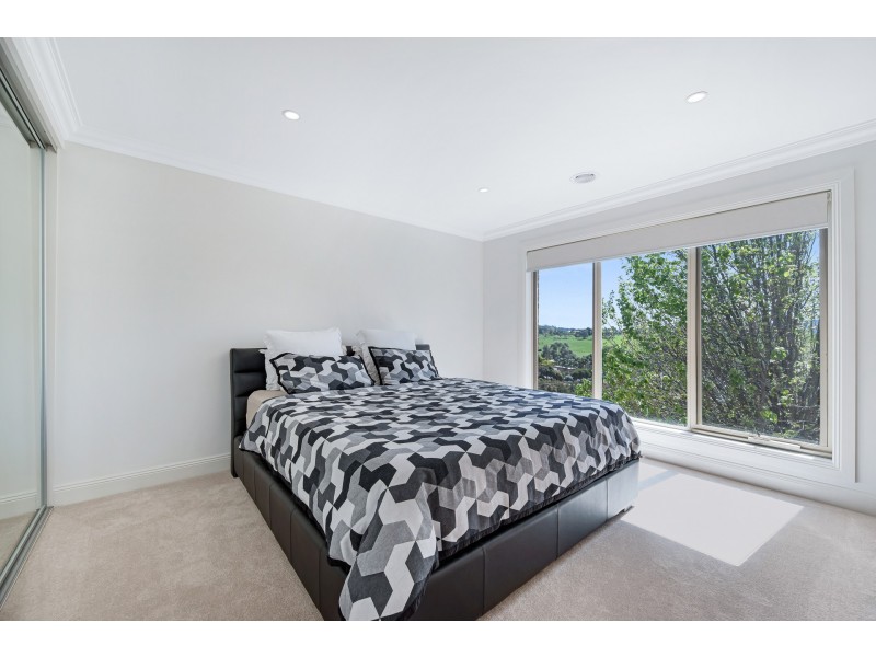 11-12 Bailey Views Court, Narre Warren North VIC 3804