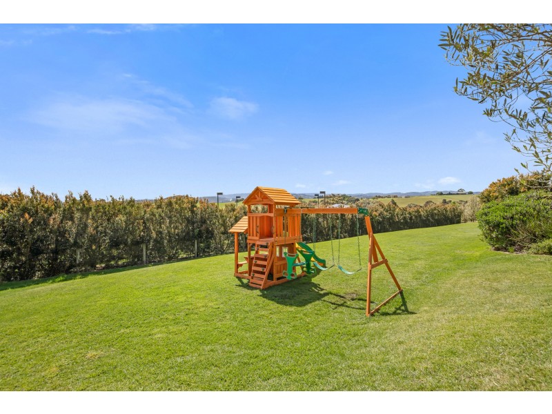 11-12 Bailey Views Court, Narre Warren North VIC 3804