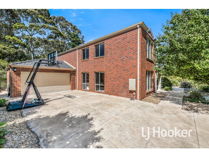 11-12 Bailey Views Court, Narre Warren North VIC 3804