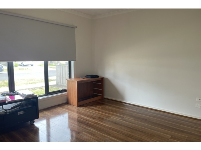 78 Highmount Drive, Hampton Park VIC 3976