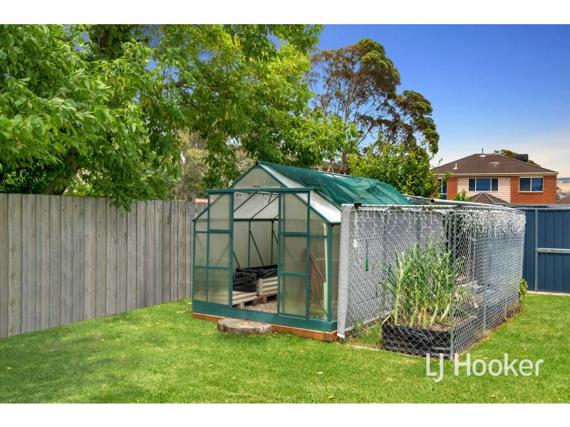 57 Henry Lawson Drive, Lynbrook VIC 3975