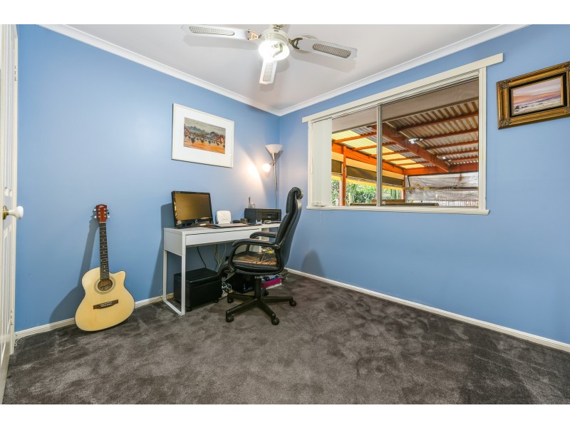 10 Nuzla Court, Hampton Park VIC 3976