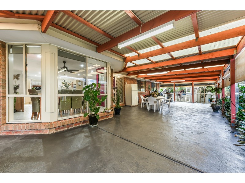 10 Nuzla Court, Hampton Park VIC 3976