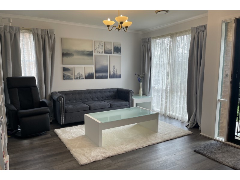 14 Valley View Rise, Hampton Park VIC 3976