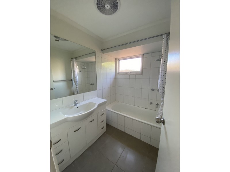 20 Melissa Court, Hampton Park VIC 3976