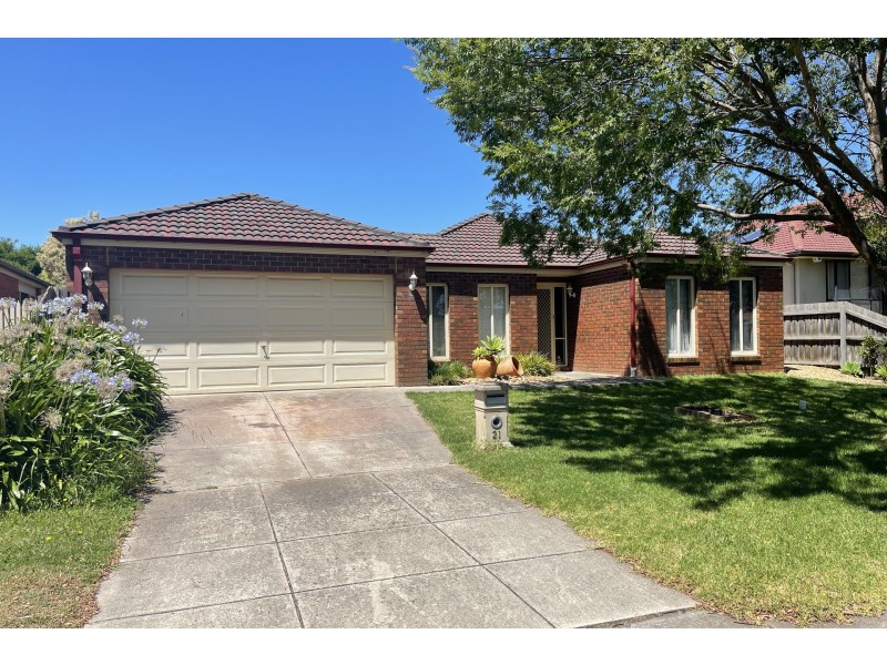 21 Lindsay Crescent, Lynbrook VIC 3975