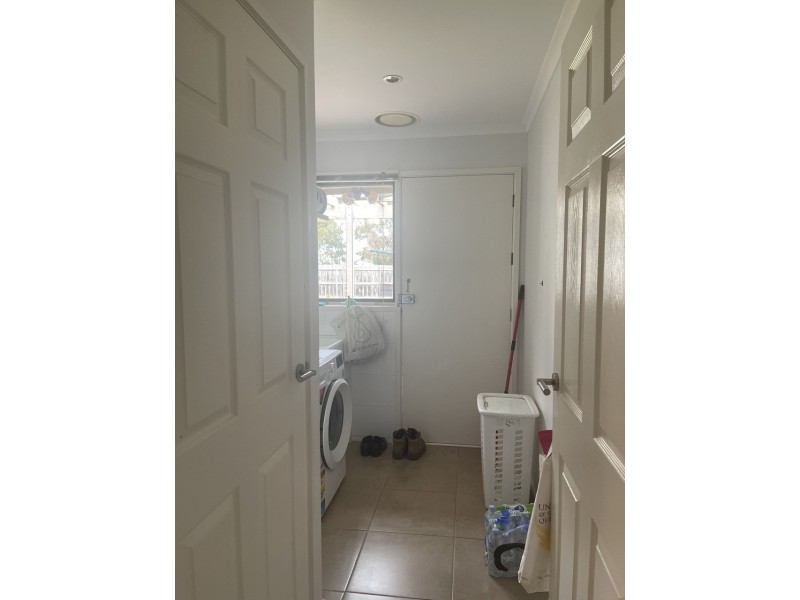 25 Strong Drive, Hampton Park VIC 3976