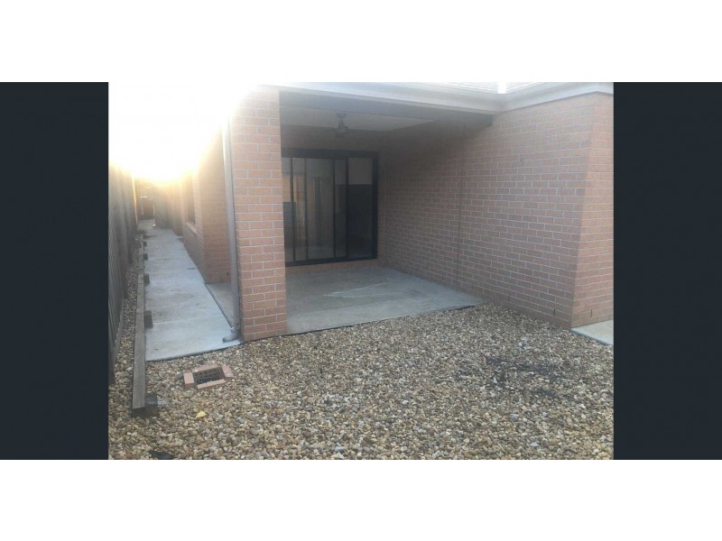 153 Mountainview Boulevard, Cranbourne North VIC 3977