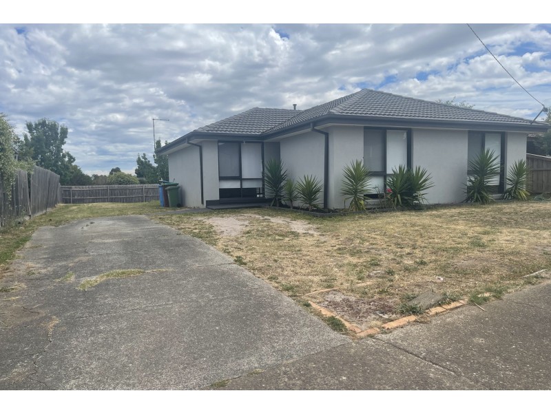 3 Carmen Court, Hampton Park VIC 3976