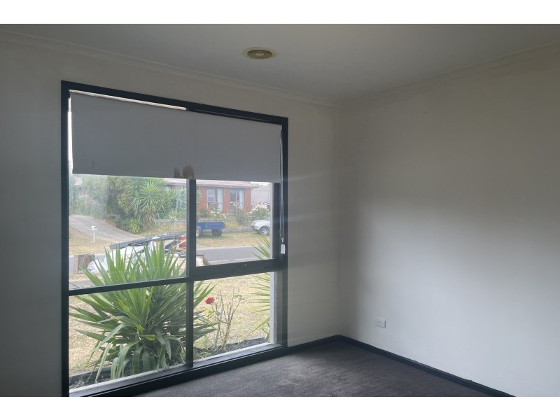 3 Carmen Court, Hampton Park VIC 3976