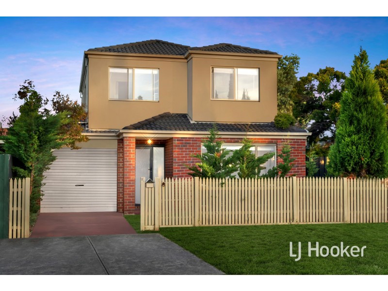 26 Dewpoint Crescent, Hampton Park VIC 3976