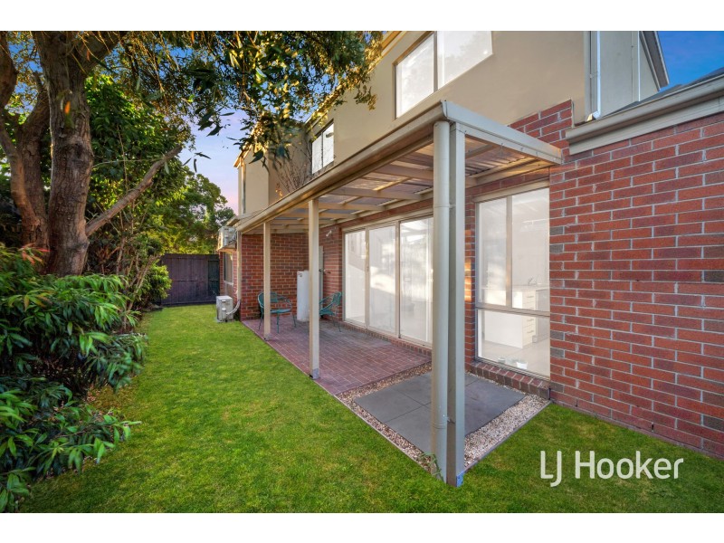 26 Dewpoint Crescent, Hampton Park VIC 3976
