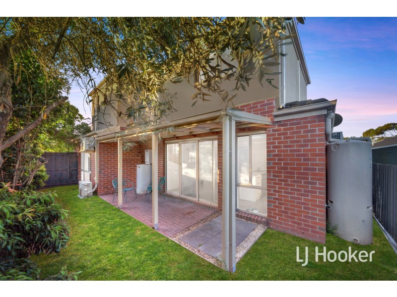 26 Dewpoint Crescent, Hampton Park VIC 3976