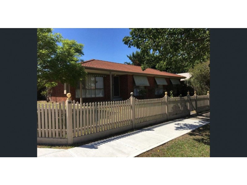 21 Denver Drive, Narre Warren VIC 3805