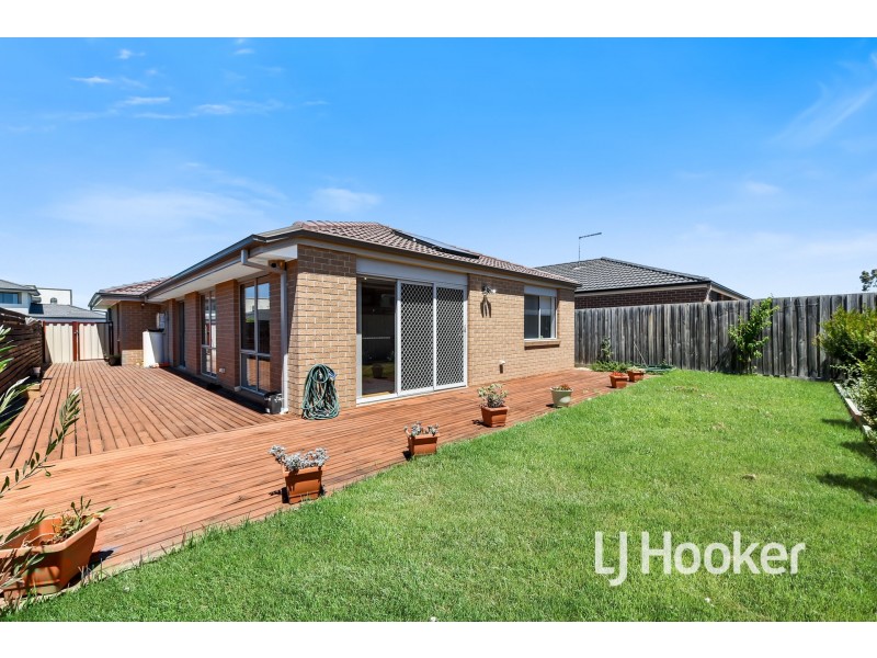 9 Andretti Avenue, Lynbrook VIC 3975