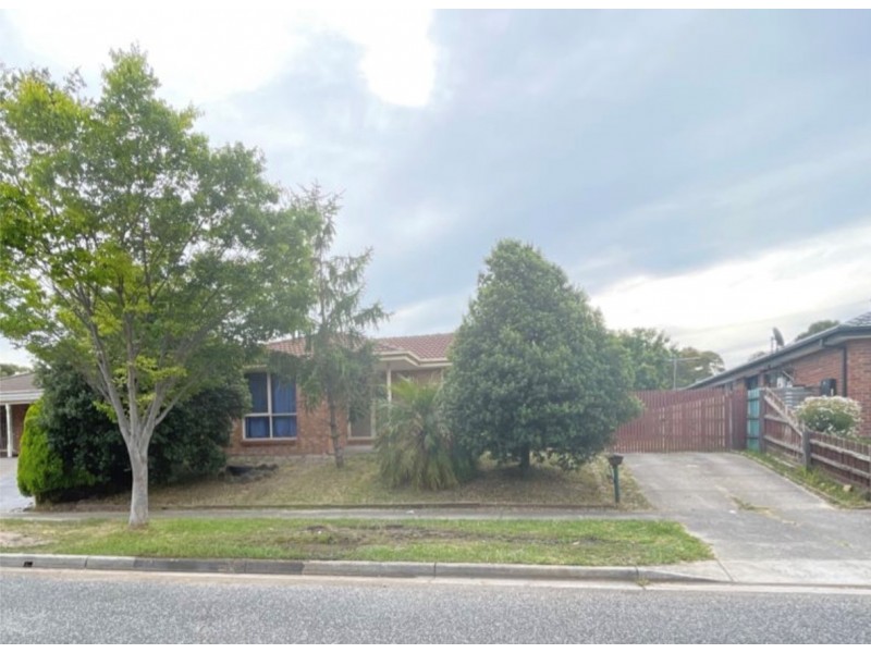 28 The Parkway, Hampton Park VIC 3976