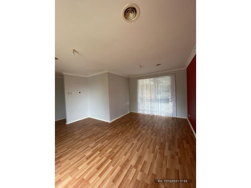 28 The Parkway, Hampton Park VIC 3976