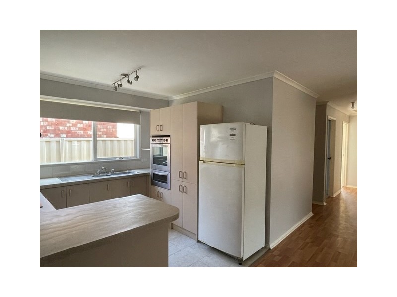 28 The Parkway, Hampton Park VIC 3976