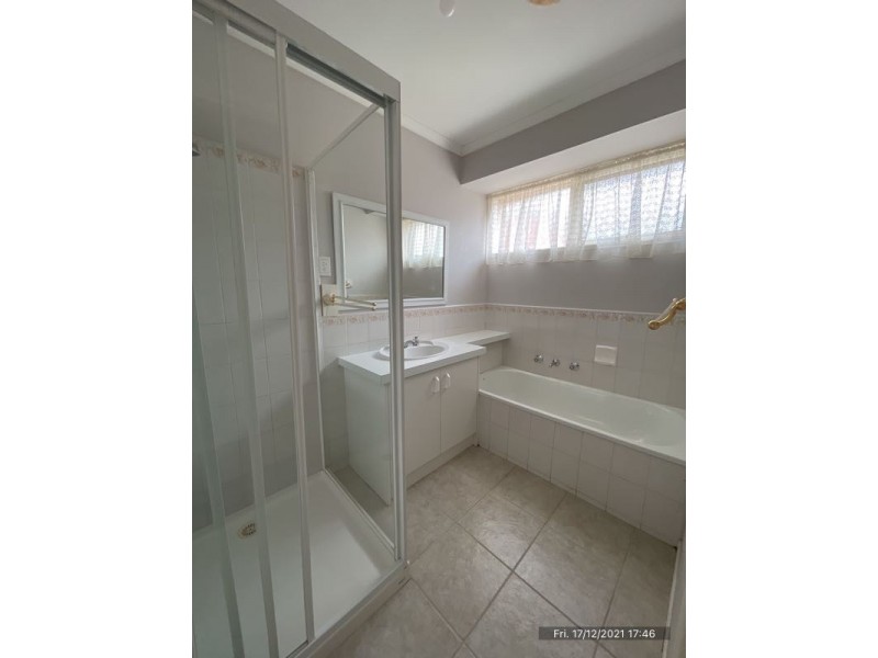 28 The Parkway, Hampton Park VIC 3976