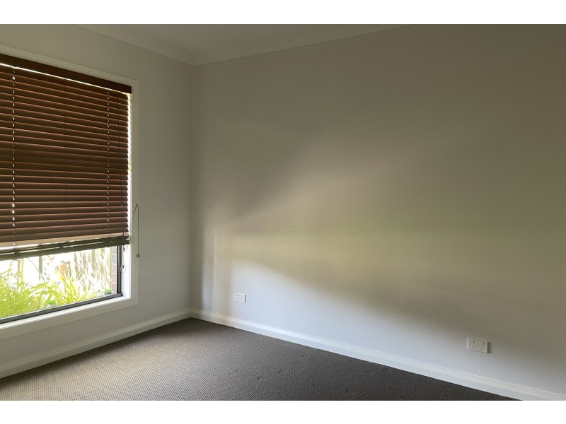 1 Medinah Rise, Hampton Park VIC 3976