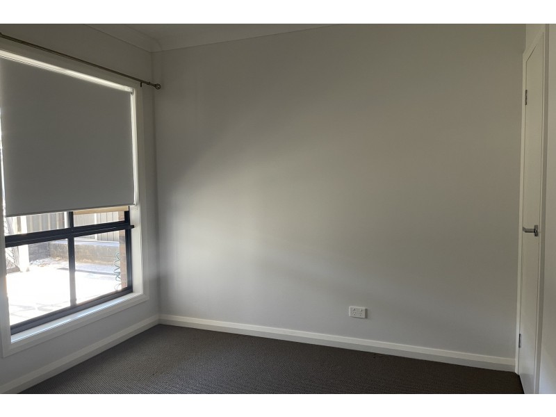 1 Medinah Rise, Hampton Park VIC 3976