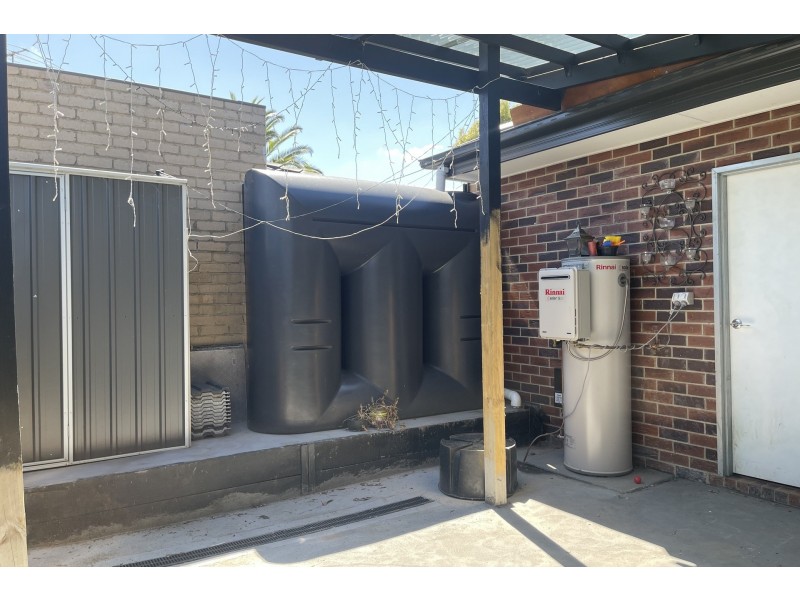 1 Medinah Rise, Hampton Park VIC 3976