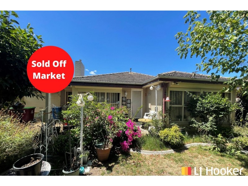 14 The Fairway, Hampton Park VIC 3976