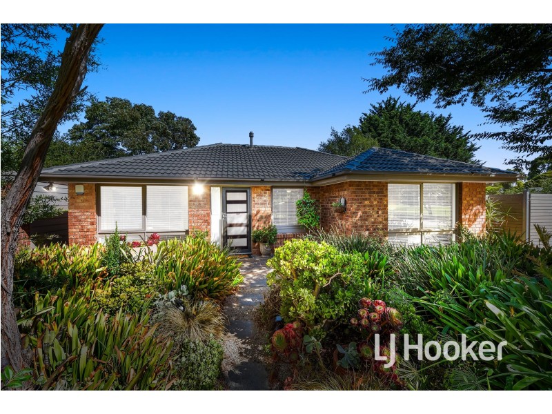 7 Wentworth Street, Cranbourne North VIC 3977