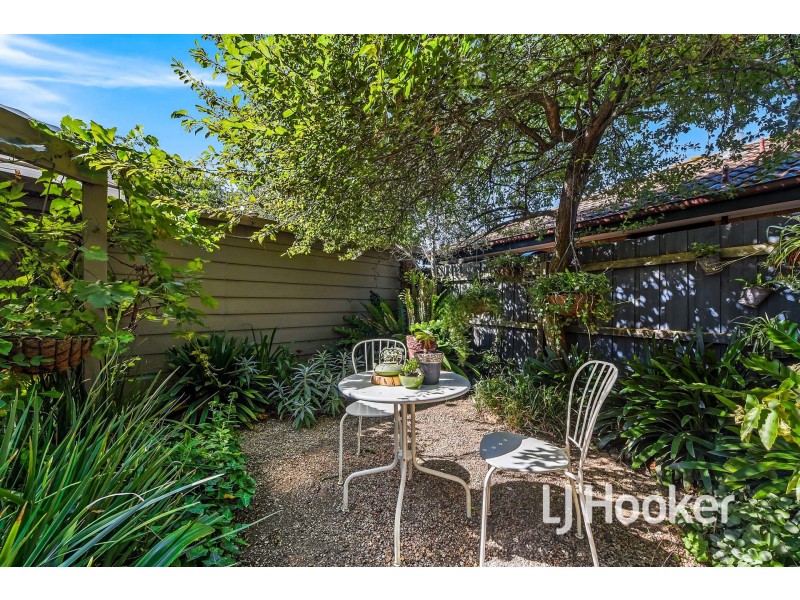 7 Wentworth Street, Cranbourne North VIC 3977