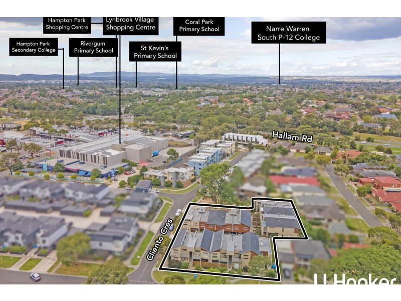2 Hinterland Close, Lynbrook VIC 3975