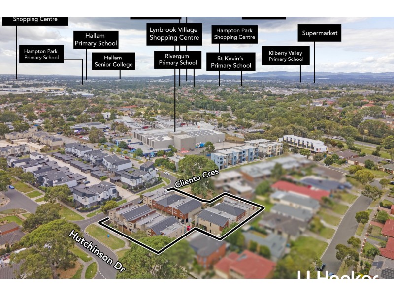 2 Hinterland Close, Lynbrook VIC 3975
