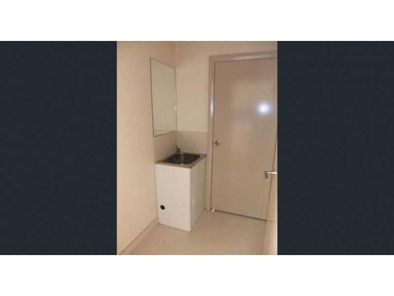 2/5 Aylesbury Court, Hampton Park VIC 3976