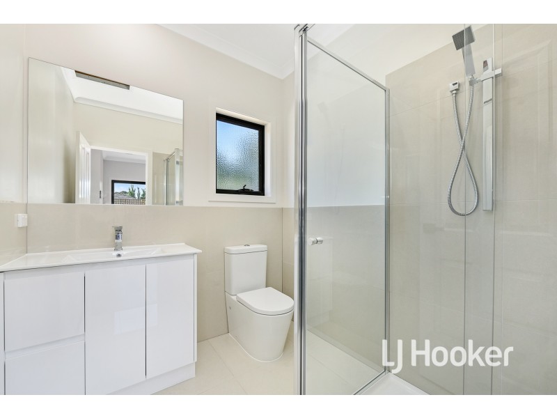 3/15 Ainsleigh Court, Cranbourne VIC 3977