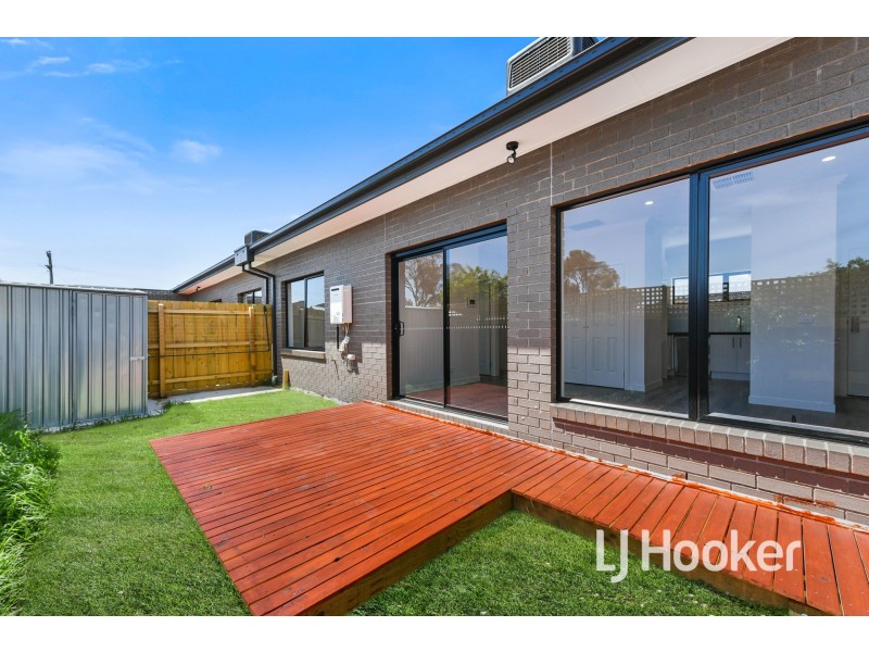 3/15 Ainsleigh Court, Cranbourne VIC 3977