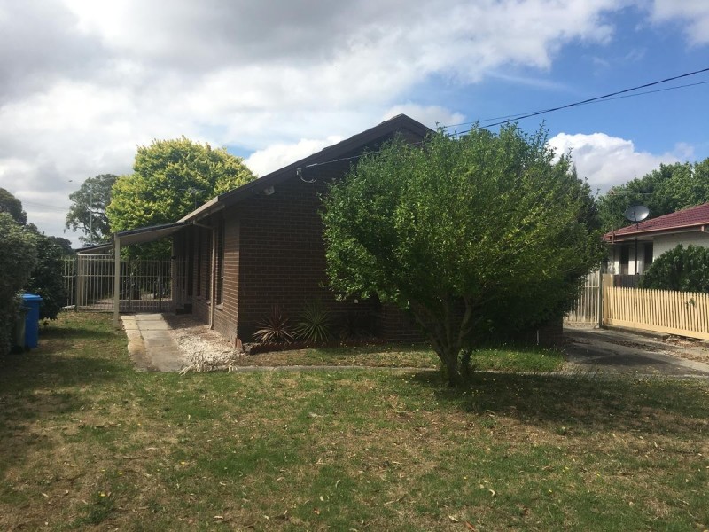 5 Leonne Court, Hampton Park VIC 3976