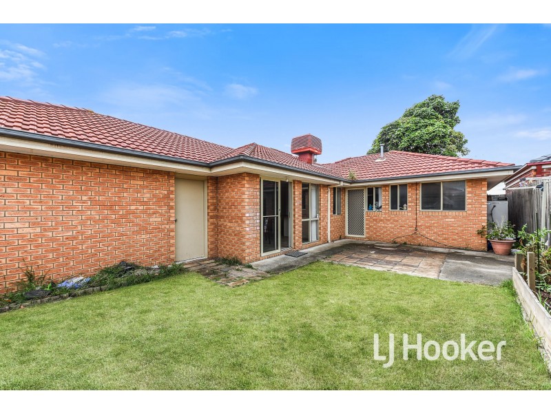1/17 Linmac Drive, Hampton Park VIC 3976
