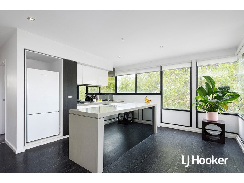 17/765 Malvern Road, Toorak VIC 3142
