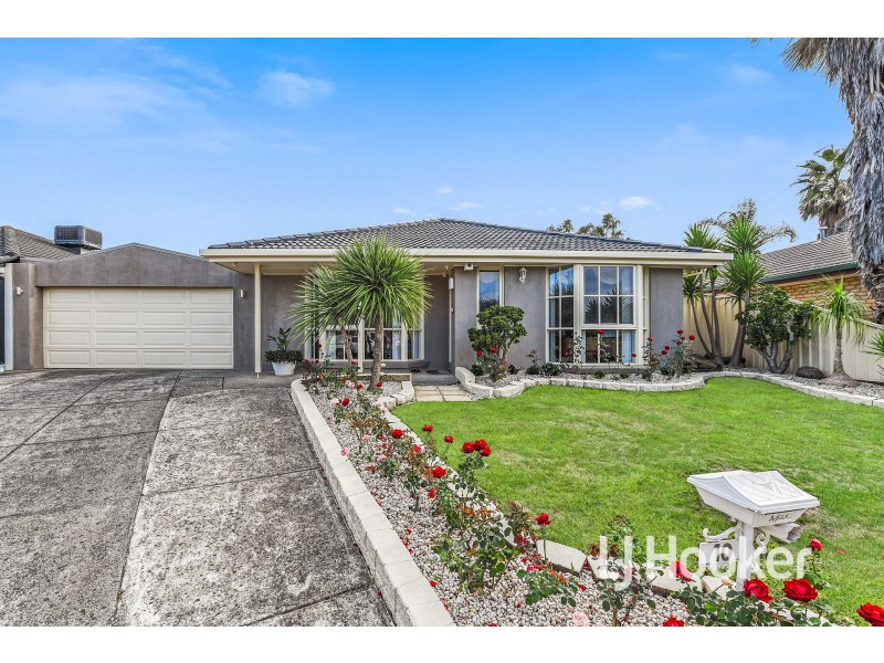 10 Adley Place, Hampton Park VIC 3976