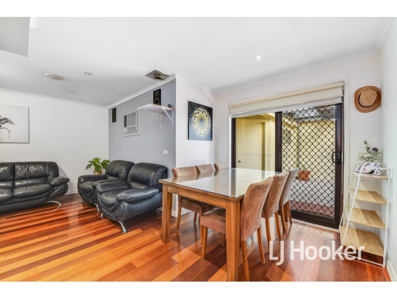 10 Adley Place, Hampton Park VIC 3976
